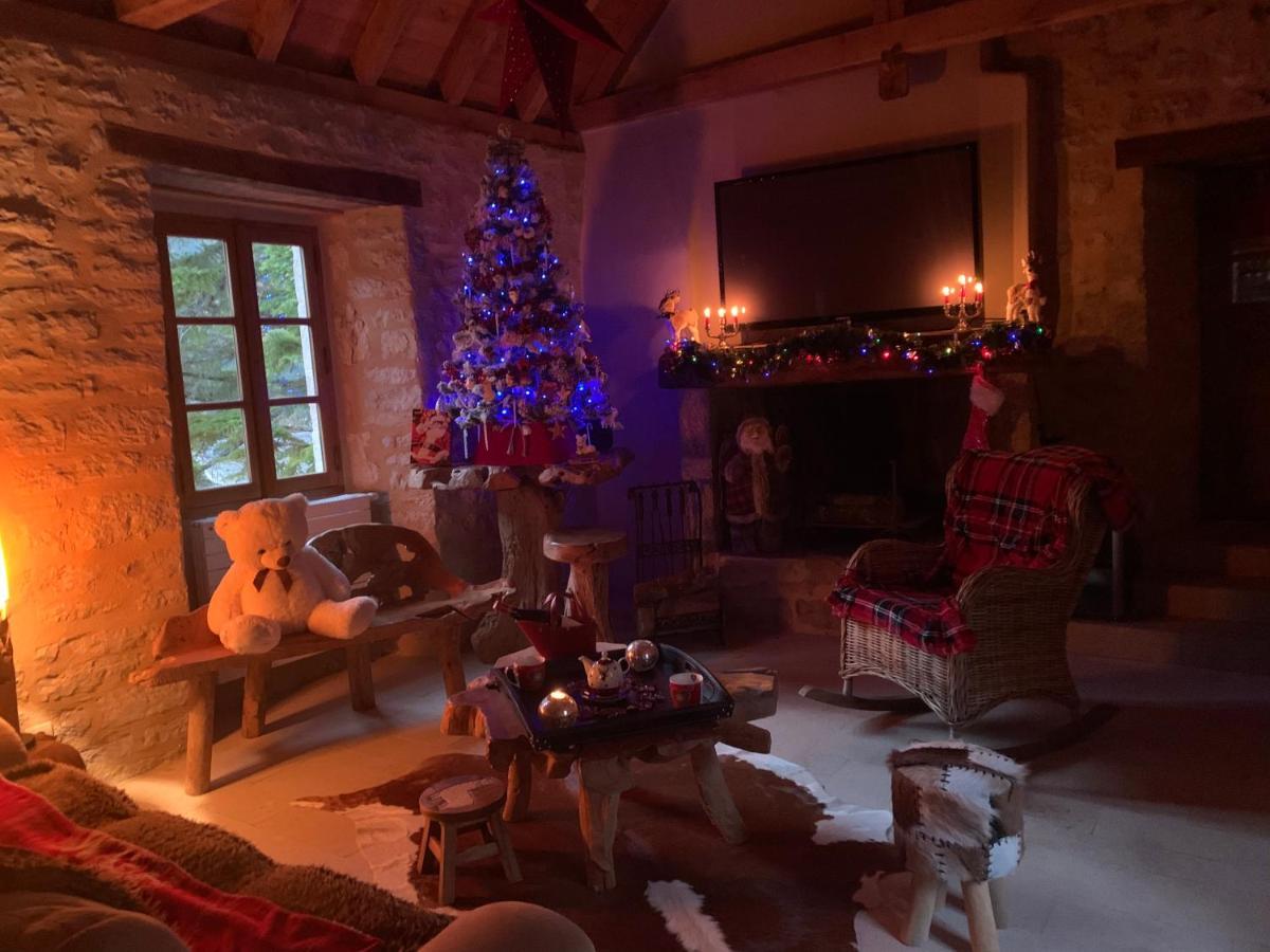 La Voutee 5 Epis Avec Bain Finlandais Prive Au Manoir Du Charme Gorges Du Tarn Bed & Breakfast Quezac  Luaran gambar