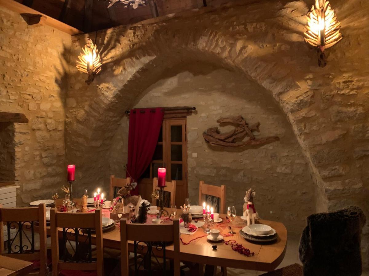 La Voutee 5 Epis Avec Bain Finlandais Prive Au Manoir Du Charme Gorges Du Tarn Bed & Breakfast Quezac  Luaran gambar